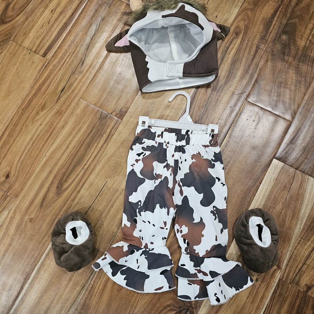 SHEIN Halloween  White and Brown  Cow Baby Outfit